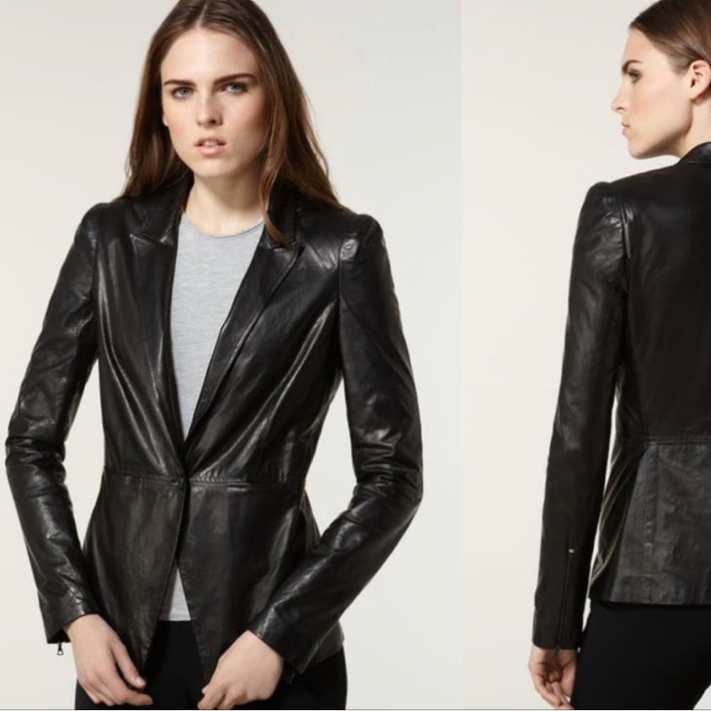 Elizabeth & James Leather Blazer (looks new)